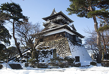 Maruoka Castle